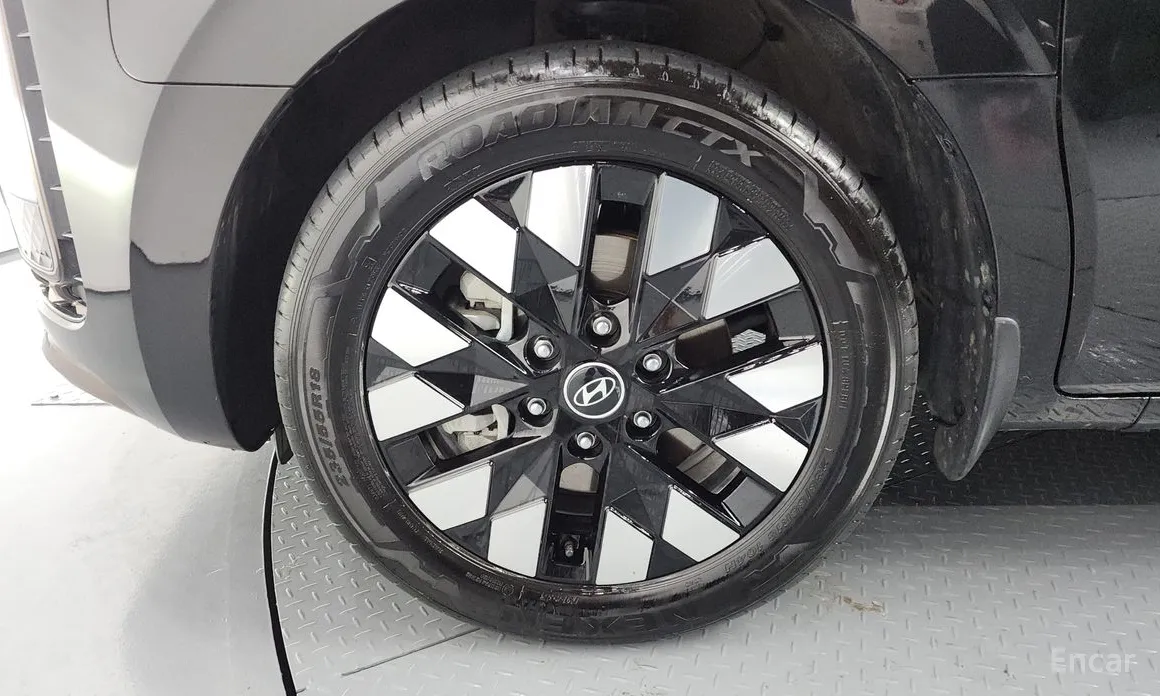 Фото 5 - Hyundai Staria