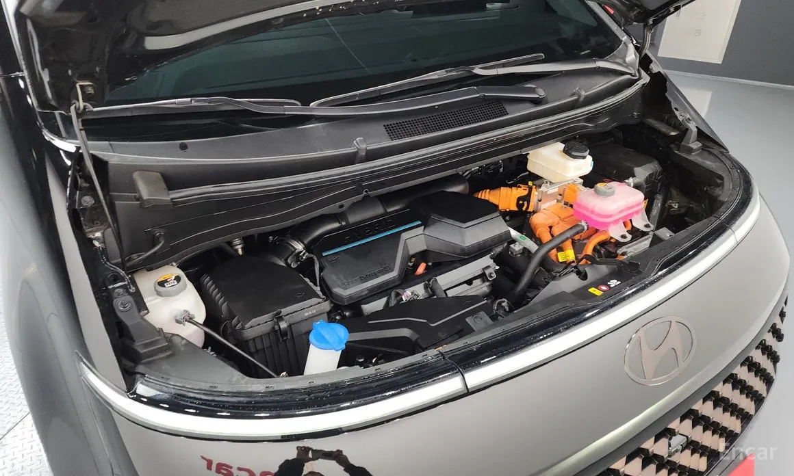 Фото 6 - Hyundai Staria