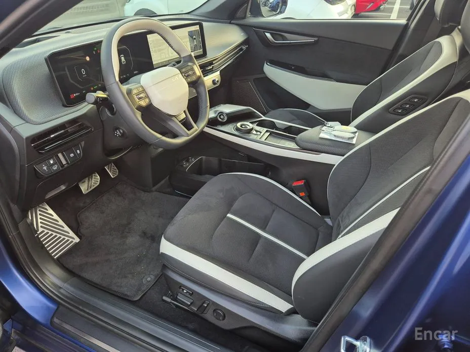 Фото 10 - Kia EV6