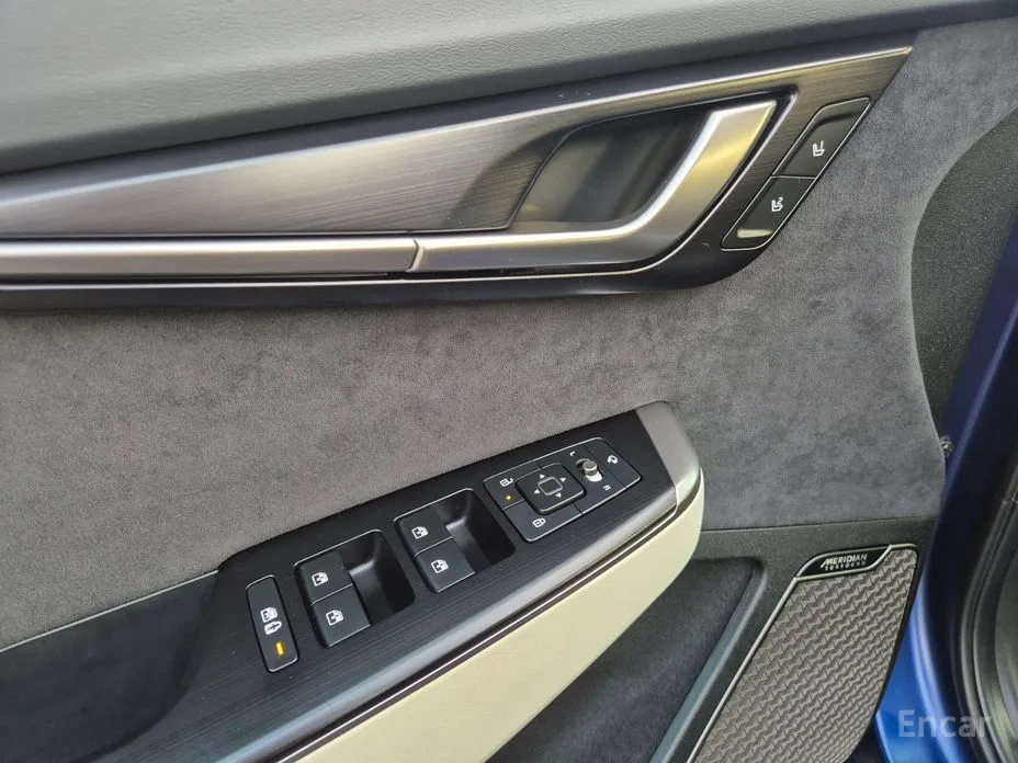 Фото 11 - Kia EV6