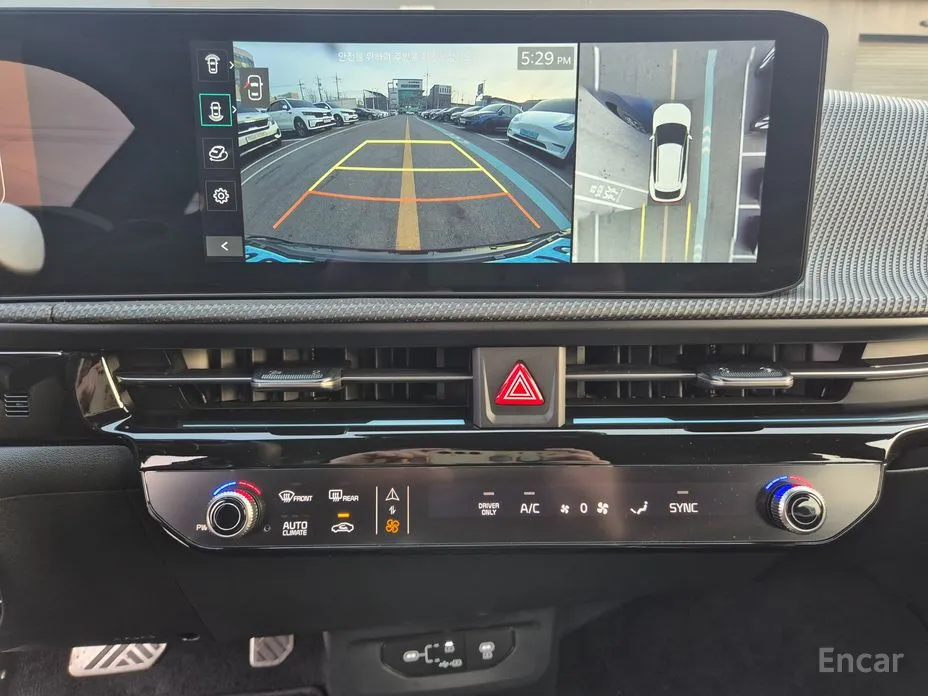 Фото 15 - Kia EV6