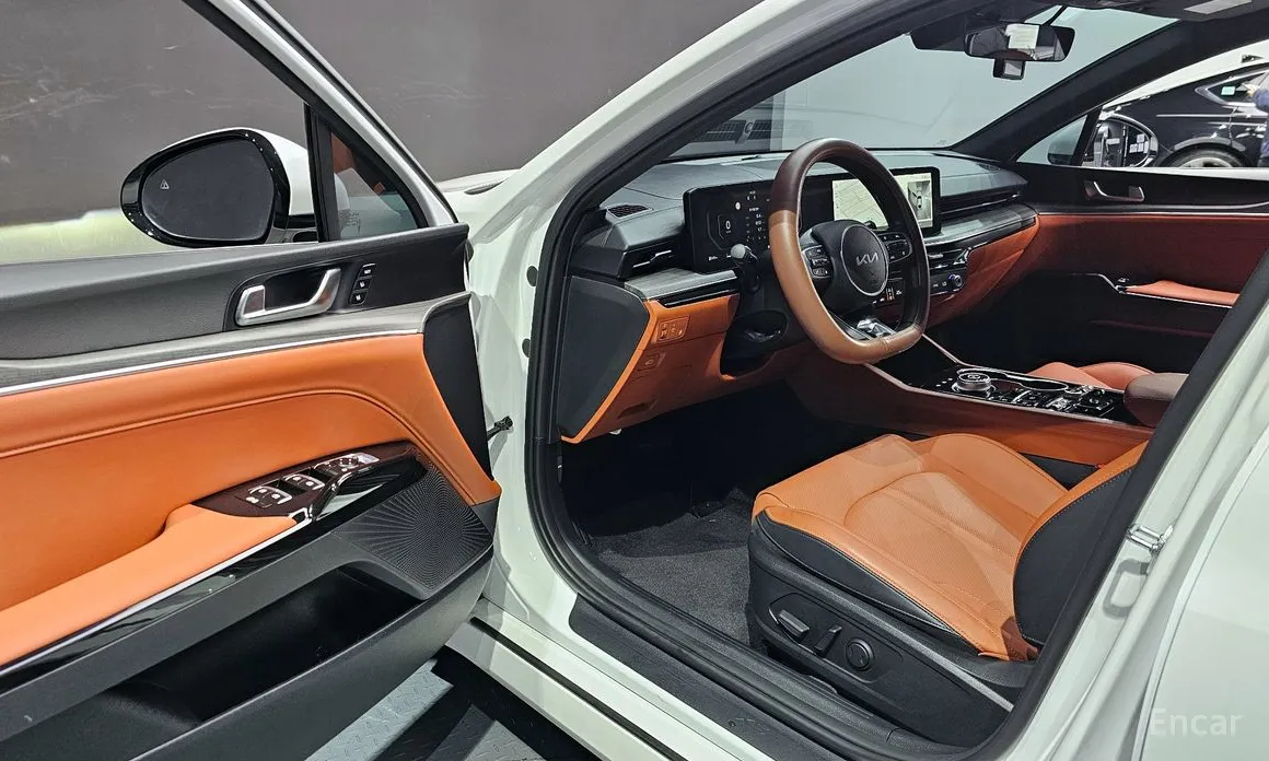 Фото 11 - Kia K5