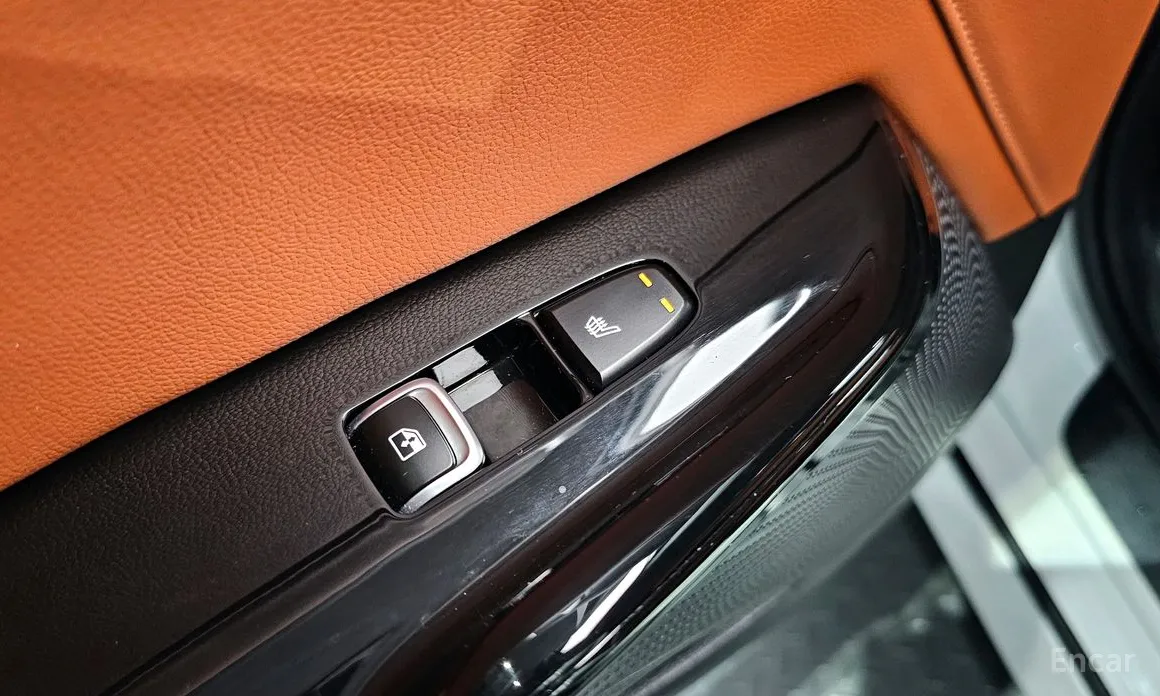 Фото 17 - Kia K5