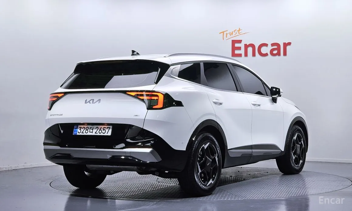 Фото 2 - Kia Sportage