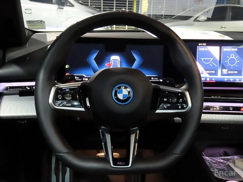 Фото 12 - BMW 5 Series