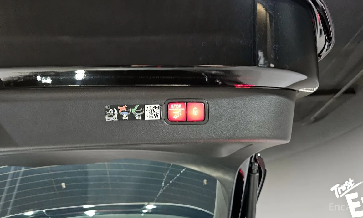 Фото 20 - Mercedes-Benz EQS