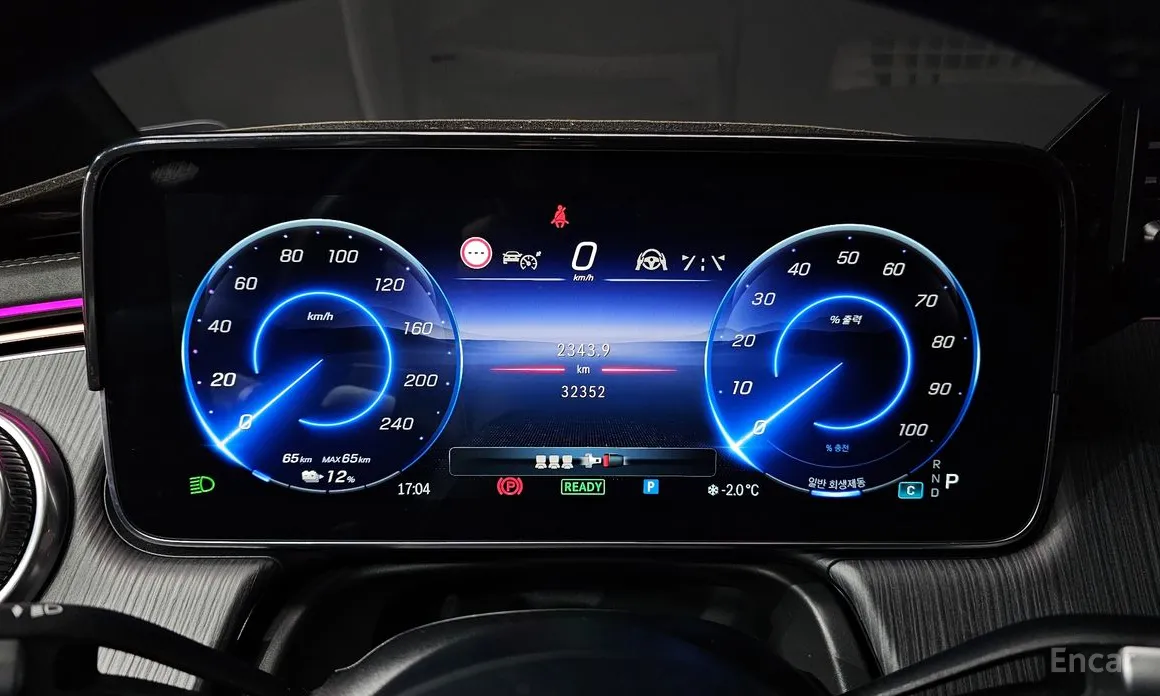 Фото 8 - Mercedes-Benz EQS