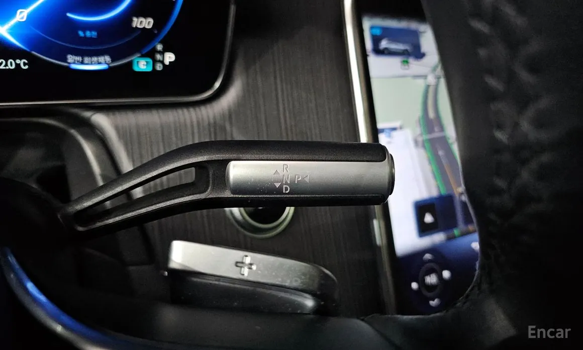 Фото 9 - Mercedes-Benz EQS