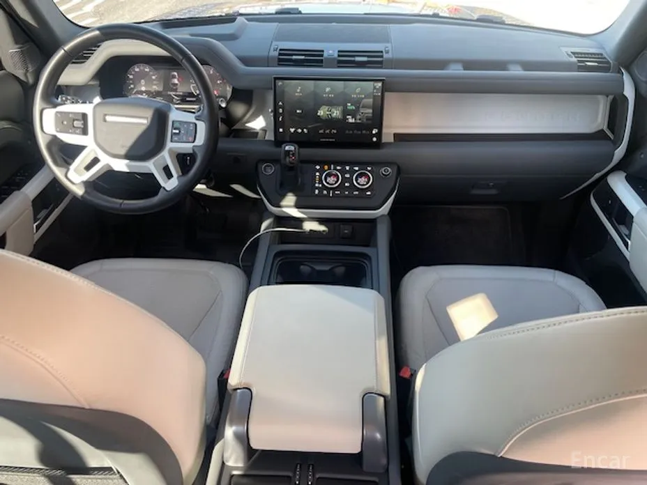 Фото 6 - Land Rover Defender