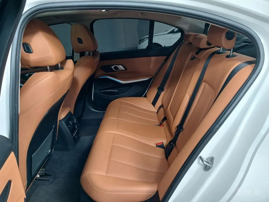 Фото 7 - BMW 3 Series