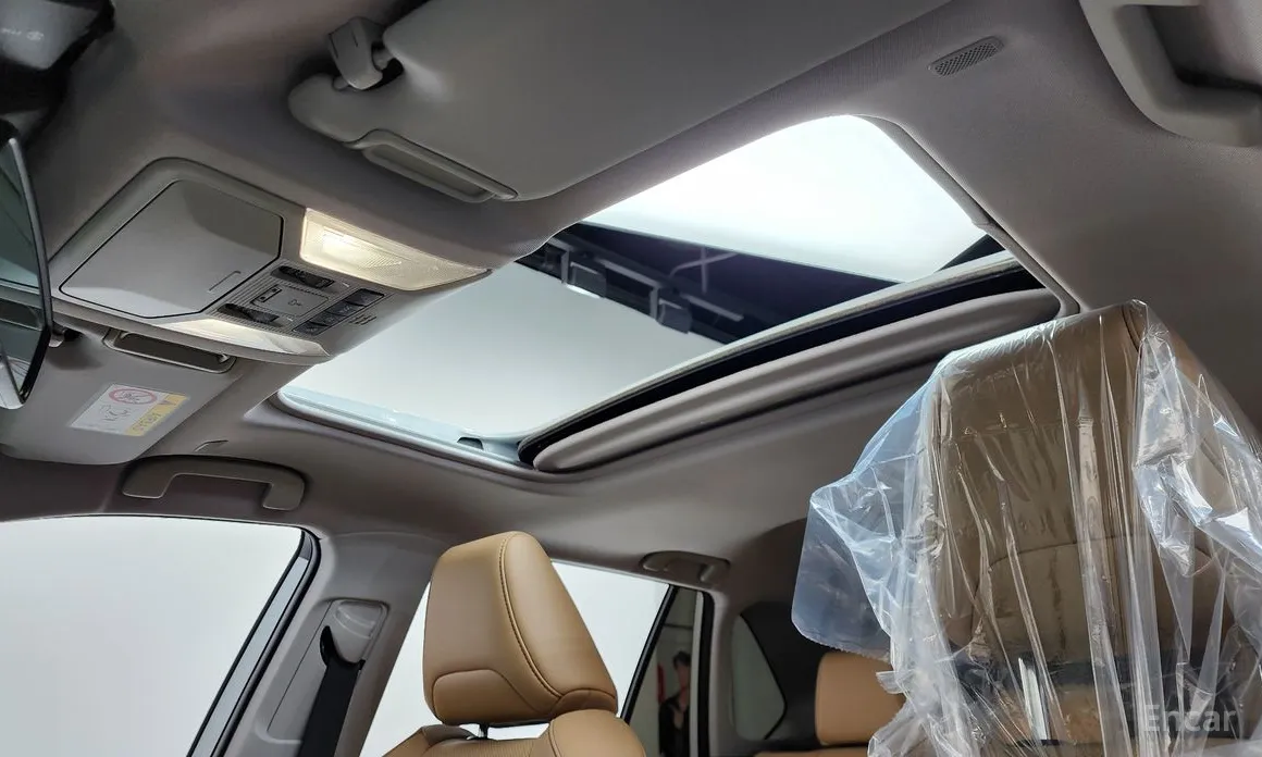 Фото 18 - Toyota RAV4