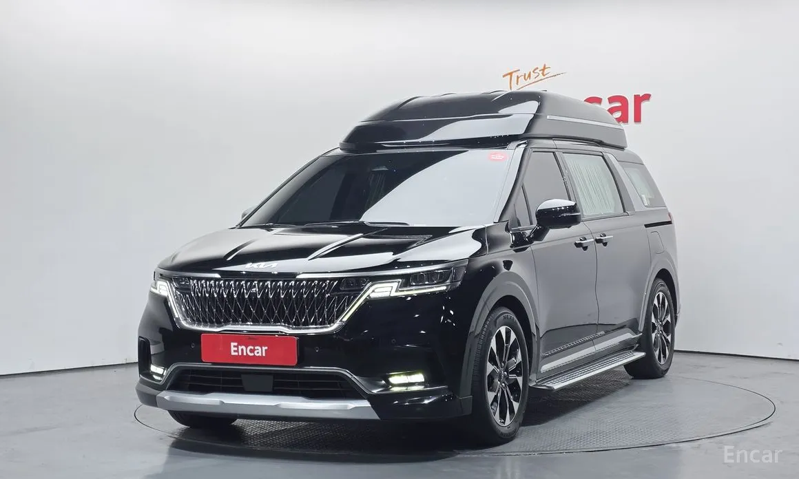 Фото 1 - Kia Carnival