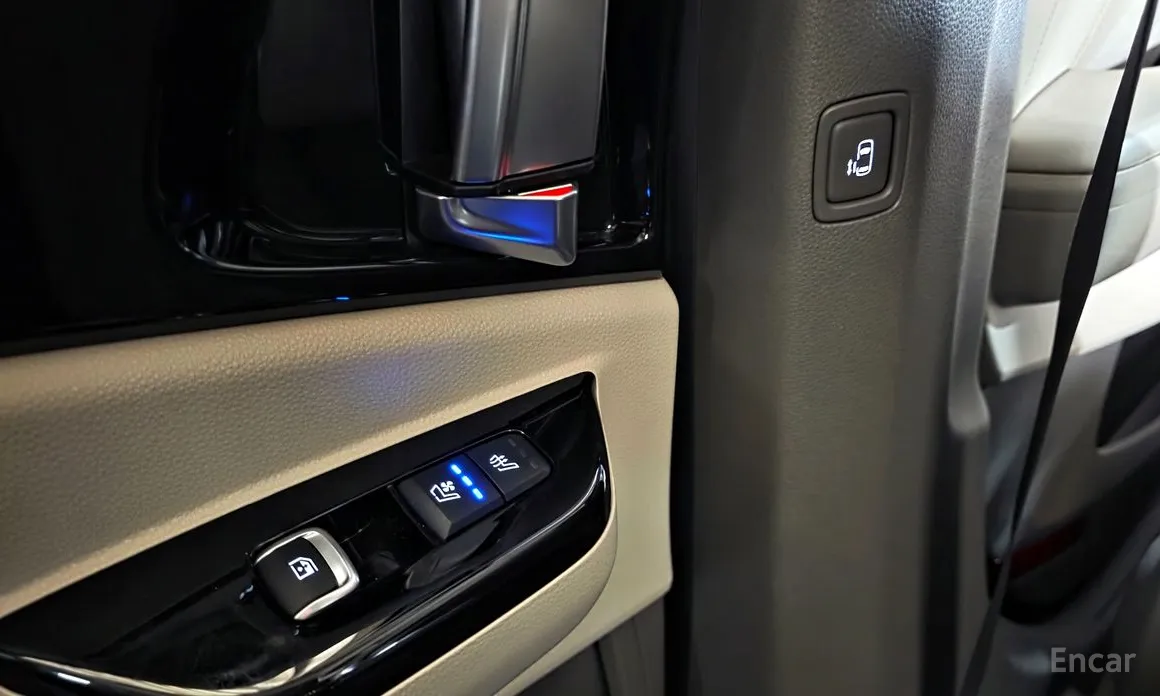 Фото 19 - Kia Carnival