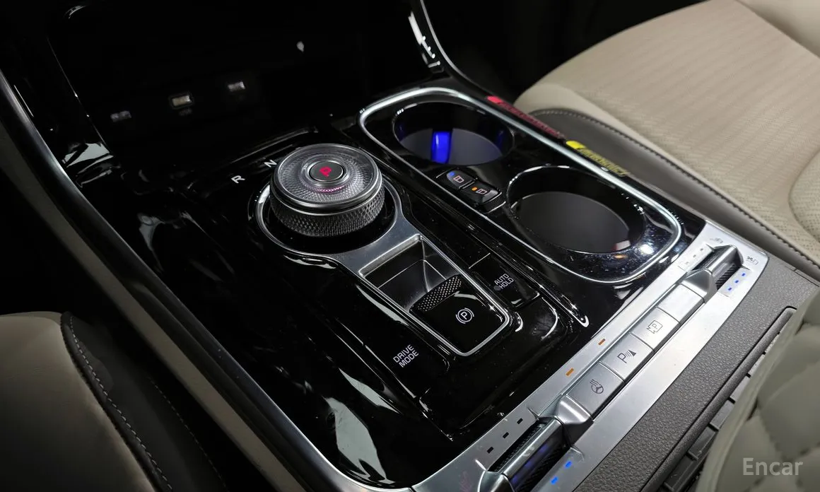 Фото 9 - Kia Carnival