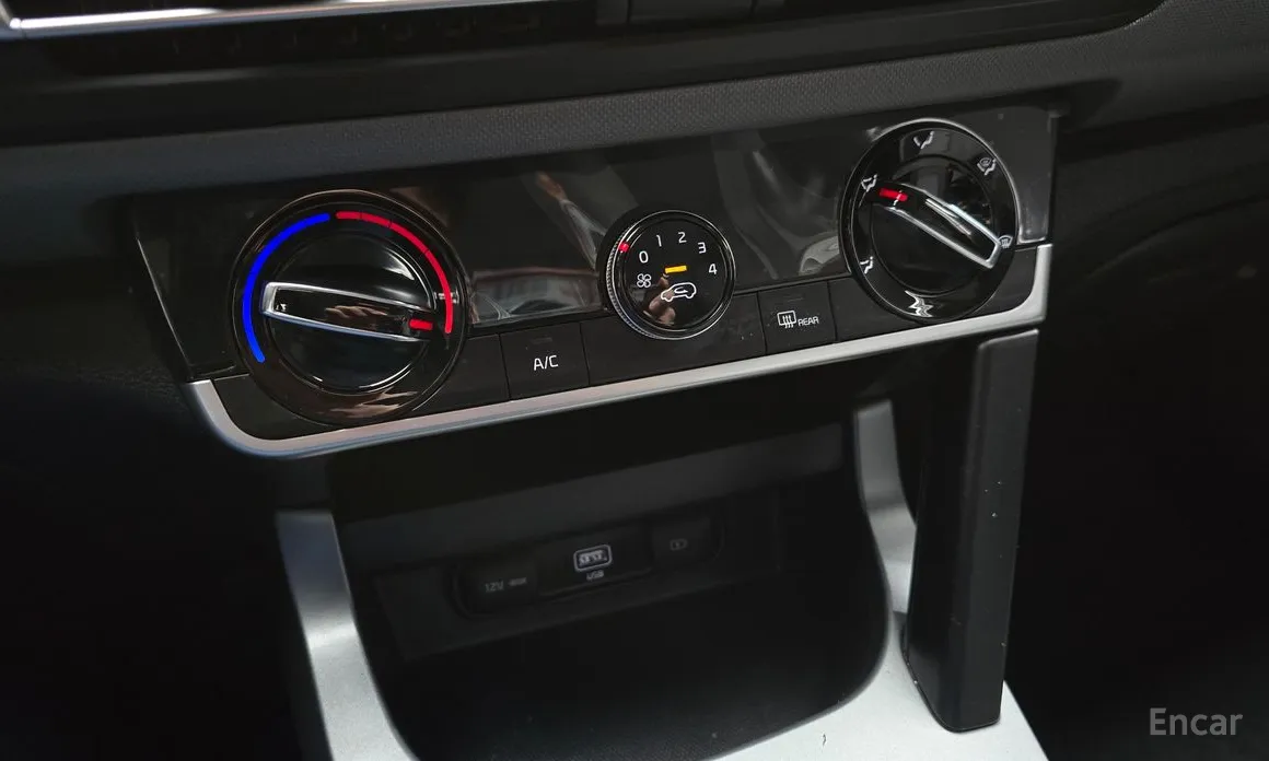 Фото 18 - Kia Seltos