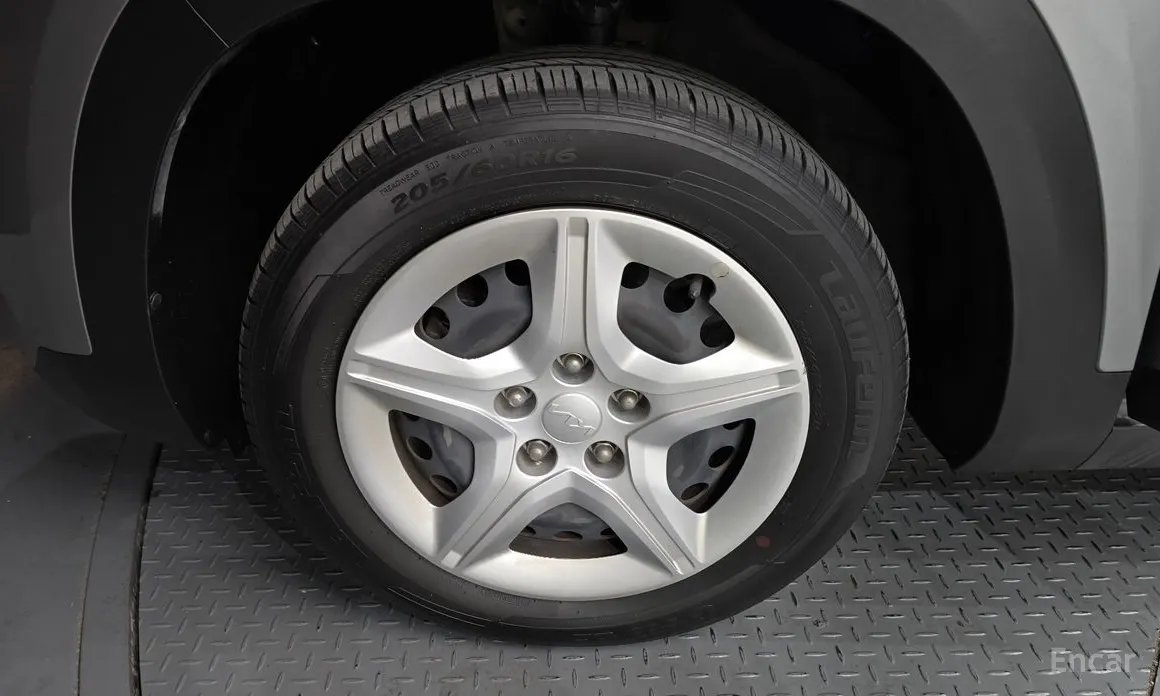 Фото 5 - Kia Seltos