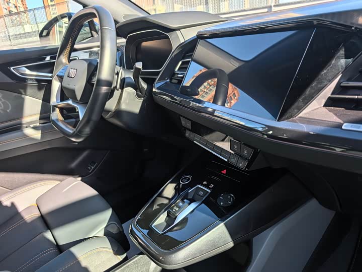 Фото 9 - Audi Q4 e-tron