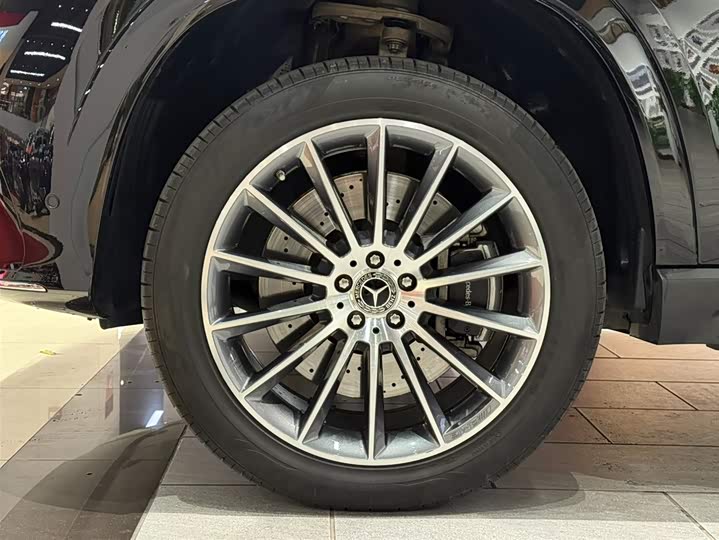 Фото 5 - Mercedes-Benz GLE-Class