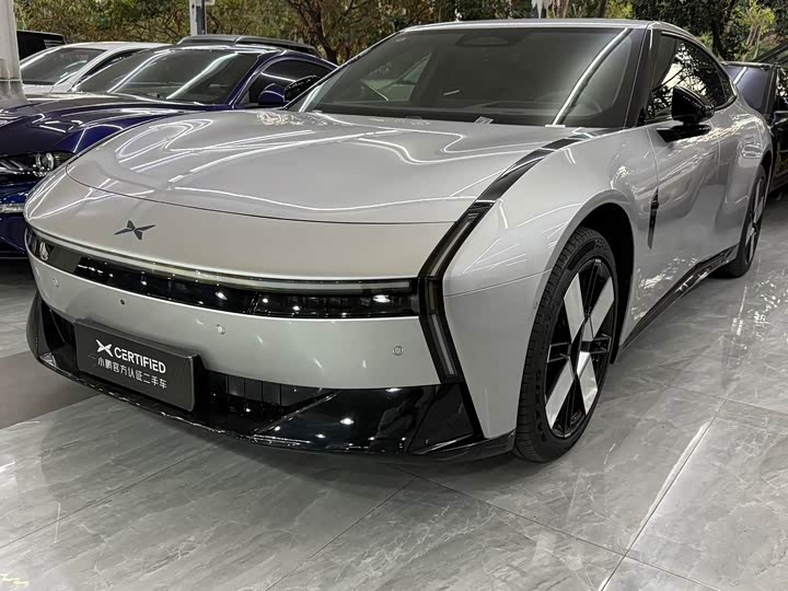 Фото 1 - XPeng P7