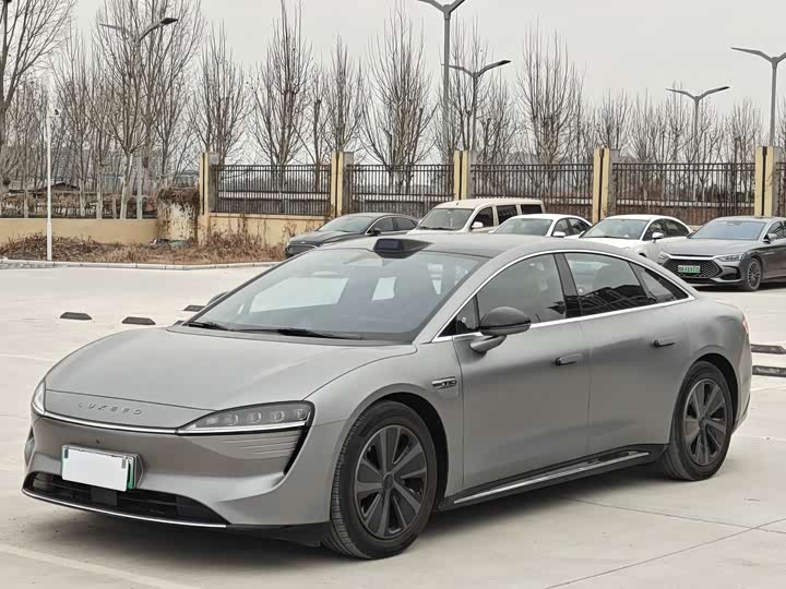 Фото 1 - Luxeed S7