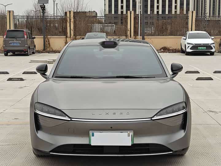 Фото 2 - Luxeed S7