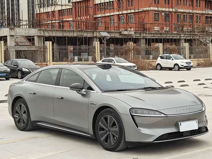 Фото 3 - Luxeed S7