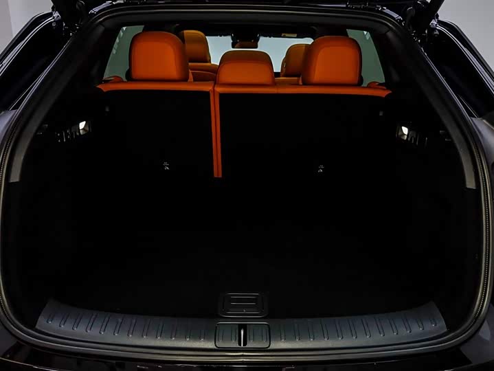 Фото 6 - LiXiang i6