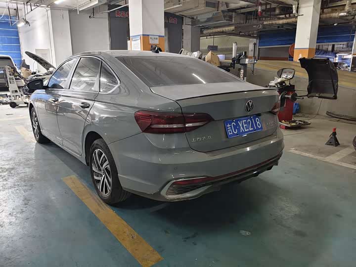 Фото 7 - Volkswagen Lavida