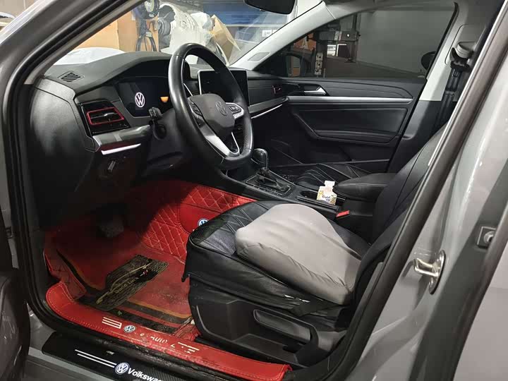 Фото 9 - Volkswagen Lavida