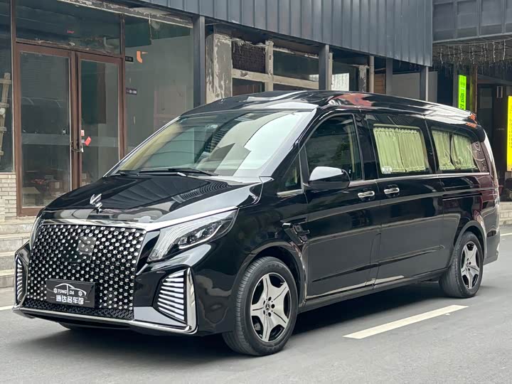 Фото 1 - Mercedes-Benz Vito