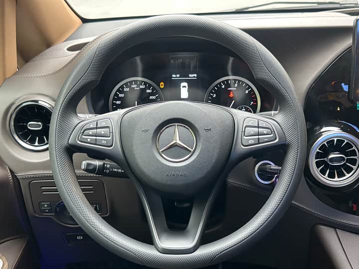 Фото 6 - Mercedes-Benz Vito