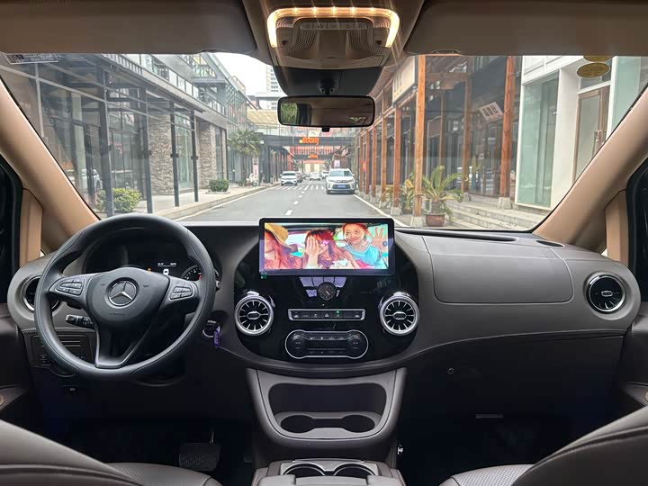 Фото 7 - Mercedes-Benz Vito