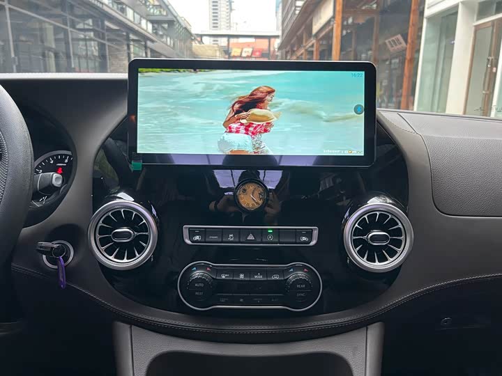 Фото 8 - Mercedes-Benz Vito