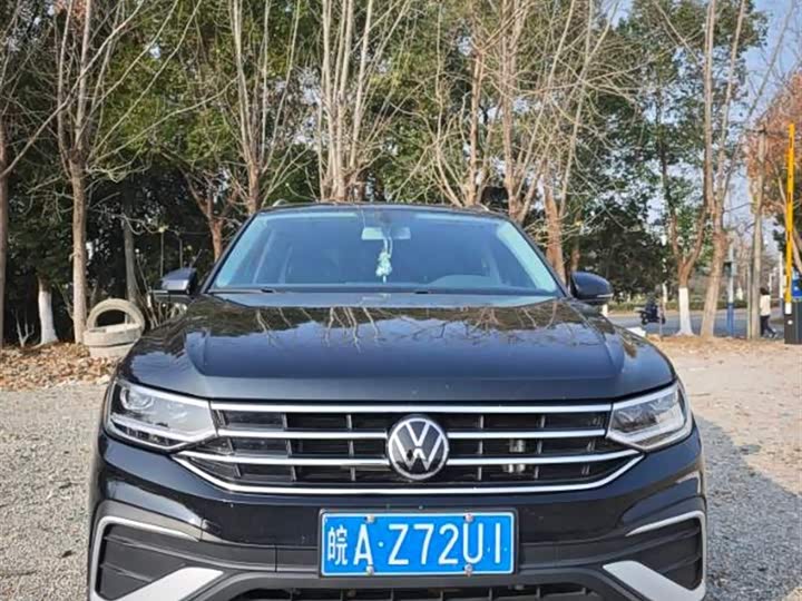 Фото 4 - Volkswagen Tiguan L Pro