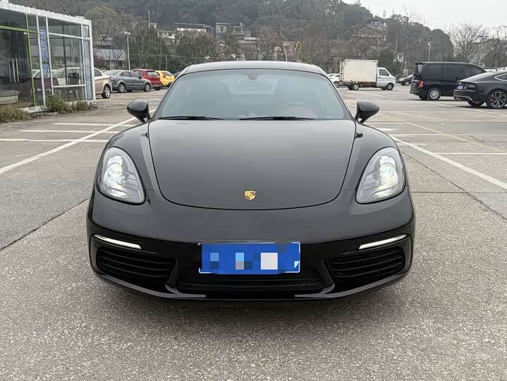 Фото 2 - Porsche 718