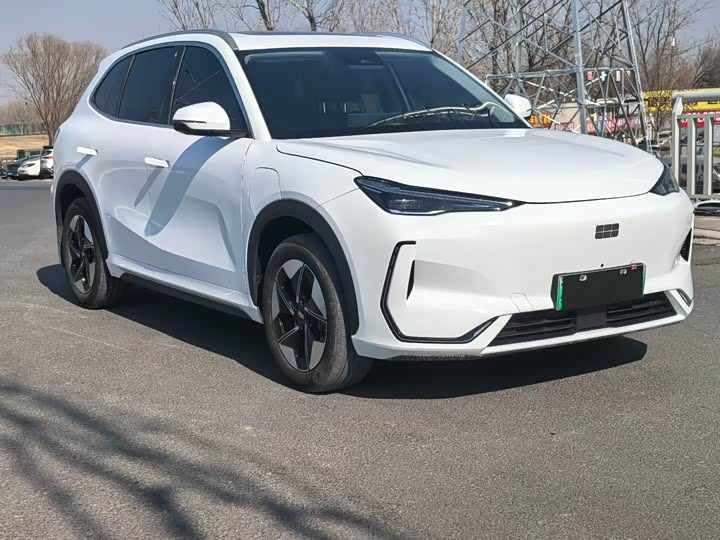 Фото 3 - Geely Galaxy E5