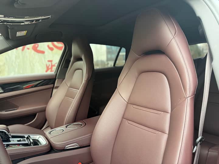 Фото 8 - Porsche Panamera Hybrid