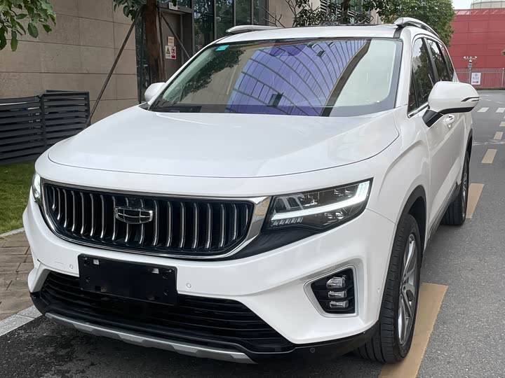 Фото 1 - Geely Okavango