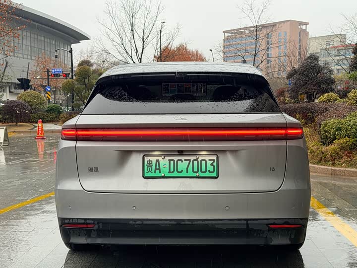 Фото 7 - LiXiang i6