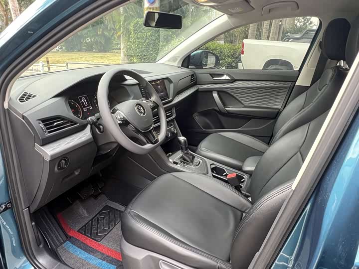 Фото 4 - Volkswagen Tharu