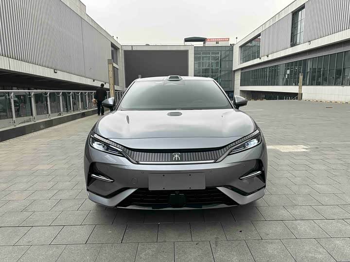 Фото 2 - BYD Song L