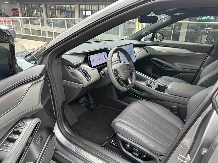 Фото 5 - BYD Song L