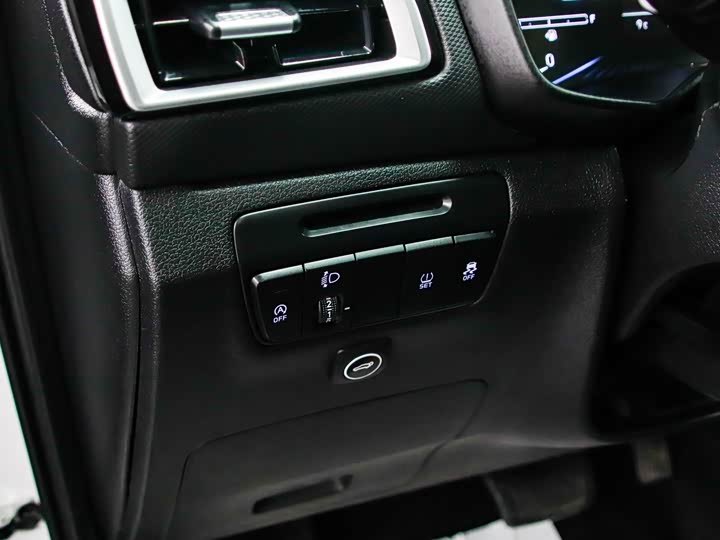 Фото 7 - Hyundai ix25 (Mufasa)