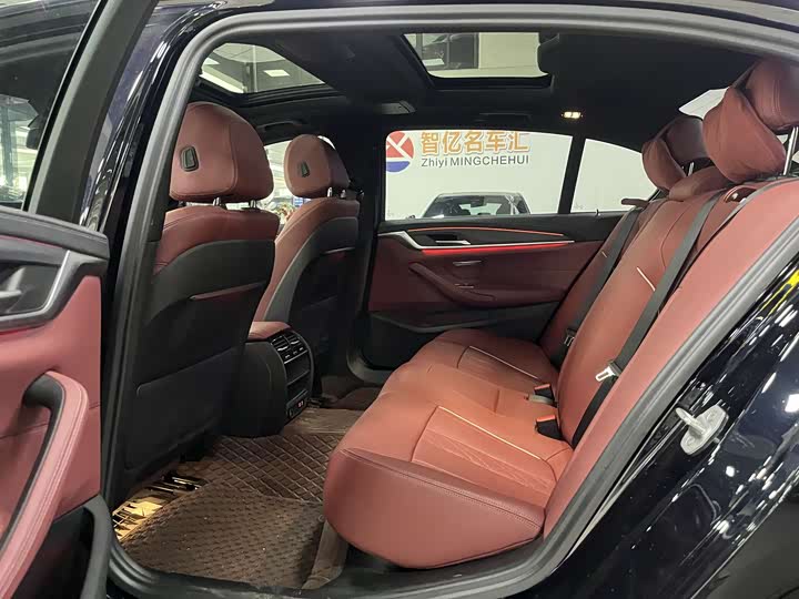 Фото 7 - BMW 5 Series