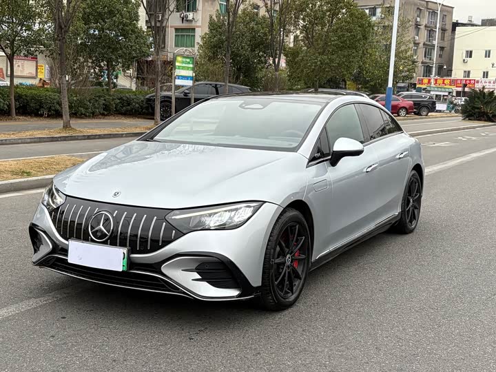 Фото 1 - Mercedes-Benz EQE