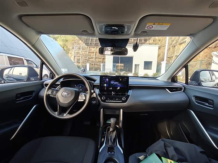 Фото 6 - Toyota Corolla Cross