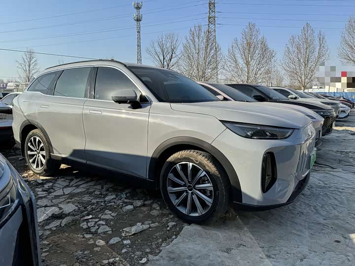 Фото 3 - Chery Fulwin T9