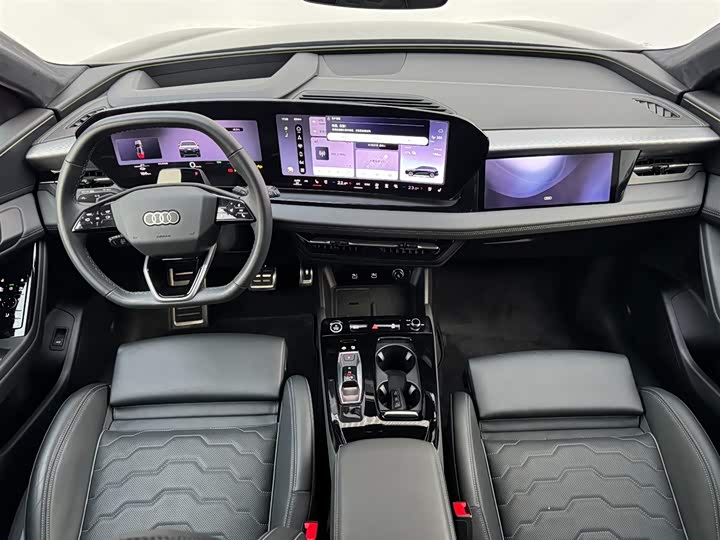 Фото 8 - Audi Q6L e-tron