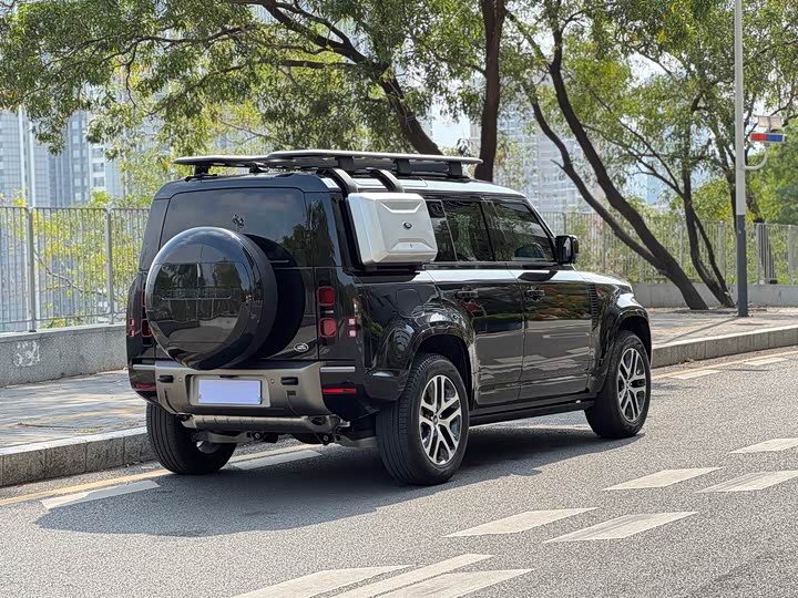 Фото 3 - Land Rover Defender