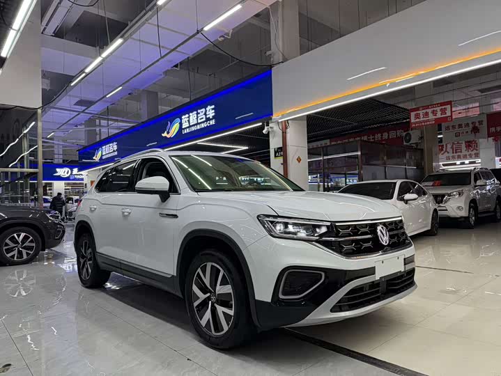 Фото 3 - Volkswagen Tayron